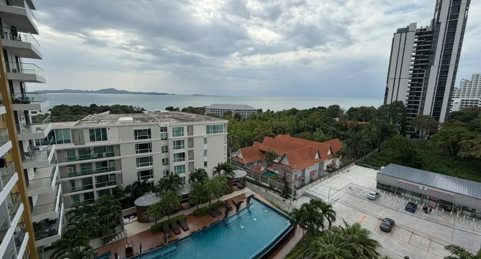 For sale 1 bed condo in Bang Lamung, Chonburi