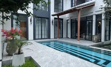 Villa en venta de 4 habitaciones en Thalang, Phuket