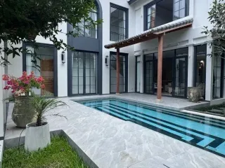 Villa zum Kauf mit 4 Zimmer in Thalang, Phuket