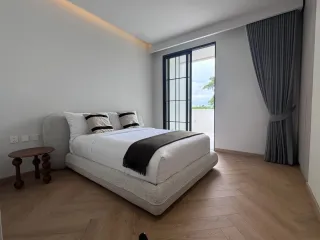 Villa zum Kauf mit 4 Zimmer in Thalang, Phuket