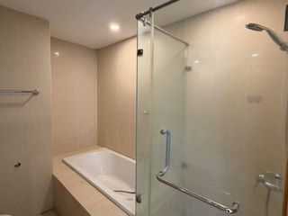 For rent そして for sale 2 ベッドルーム condo in Mueang Phuket, Phuket