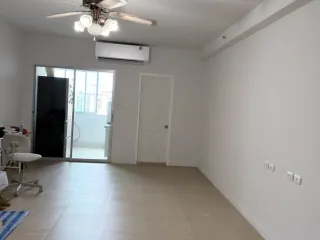 Condo en venta de estudio en Prawet, Bangkok