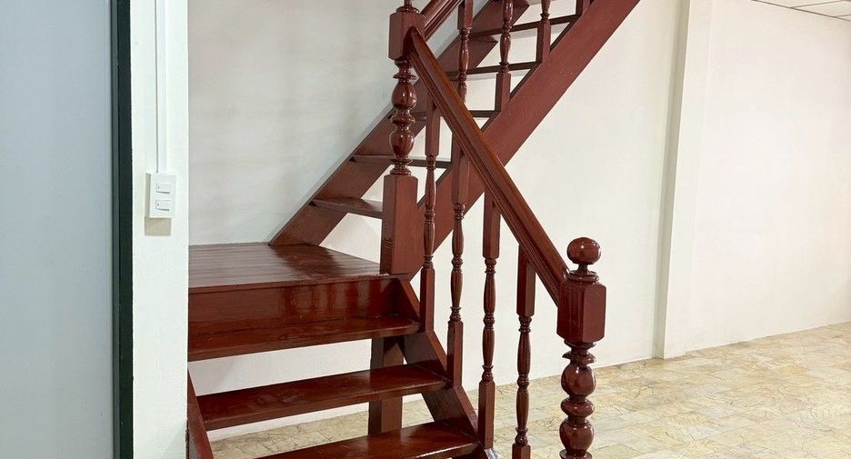 Casa adosada en venta de 1 habitaciones en Khlong Sam Wa, Bangkok