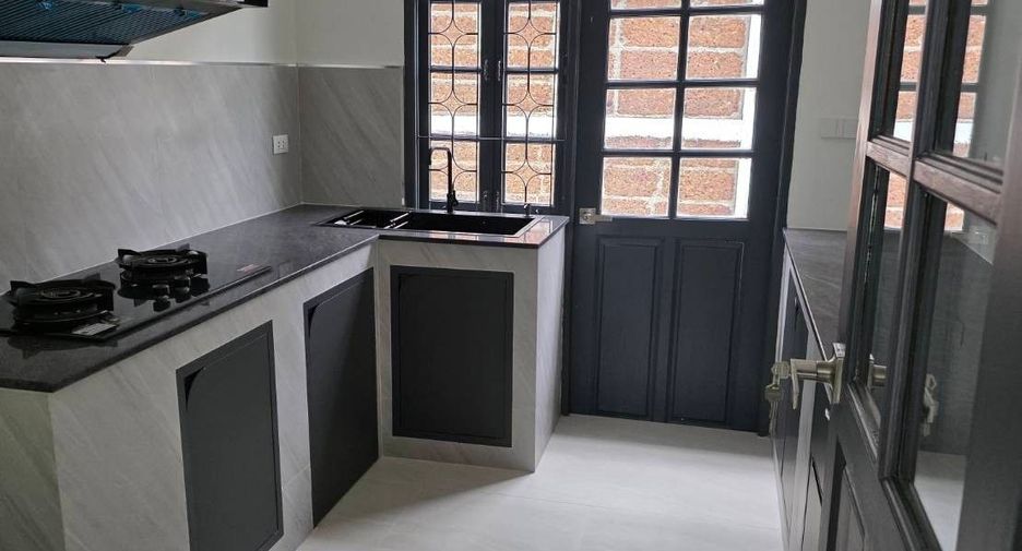Casa en venta de 3 habitaciones en Mueang Samut Prakan, Samut Prakan