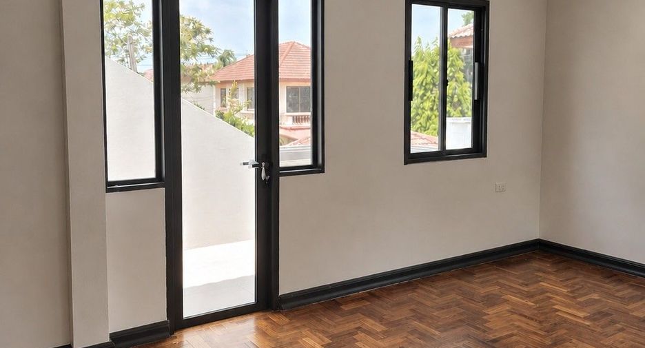 Casa en venta de 3 habitaciones en Mueang Samut Prakan, Samut Prakan