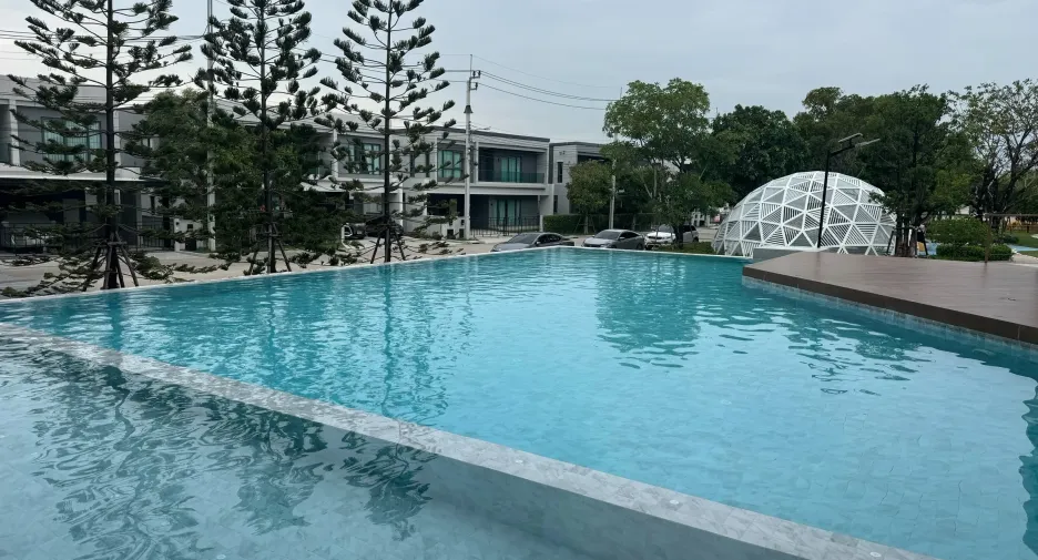For rent 4 bedrooms house in Bang Phli, Samut Prakan