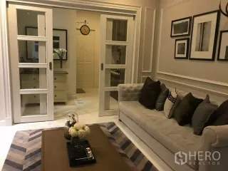 出租 和 出售 4 卧室 联排别墅 在 Watthana, 曼谷