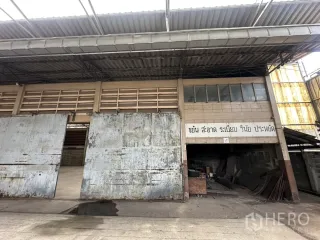 Аренда склад в Пхра Кханонг, Бангкок
