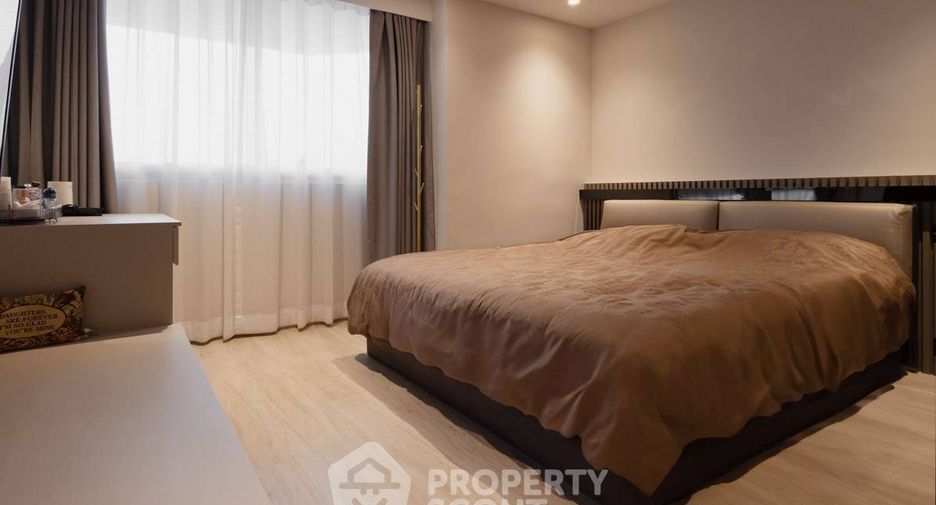 À louer et à vendre 3 chambres condo à Watthana, Bangkok