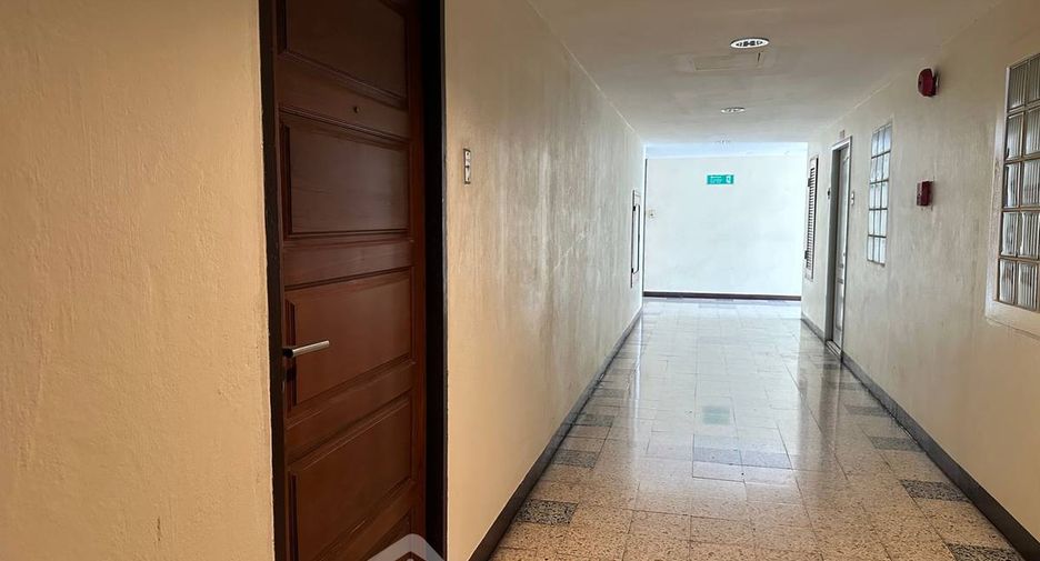 Продажа 1 кровать кондо в Кхлонг Тоеи, Бангкок