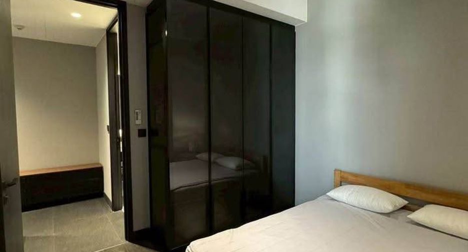 For rent 2 bedrooms condo in Sathon, Bangkok