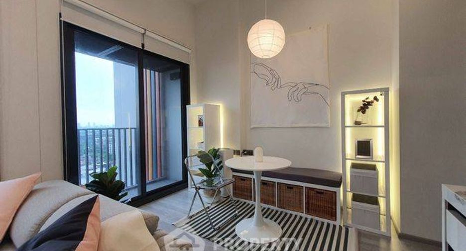 À vendre 1 chambre condo à Phra Khanong, Bangkok