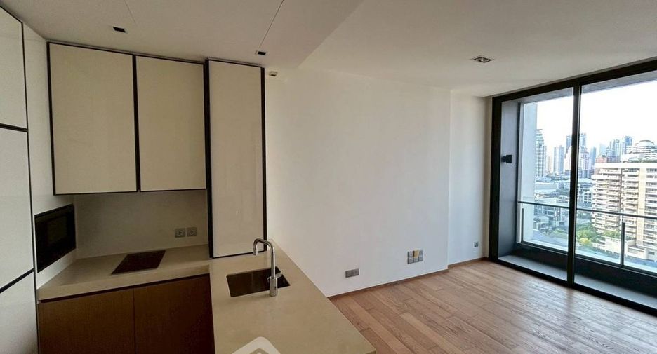 Condo en venta de 2 habitaciones en Khlong Toei, Bangkok
