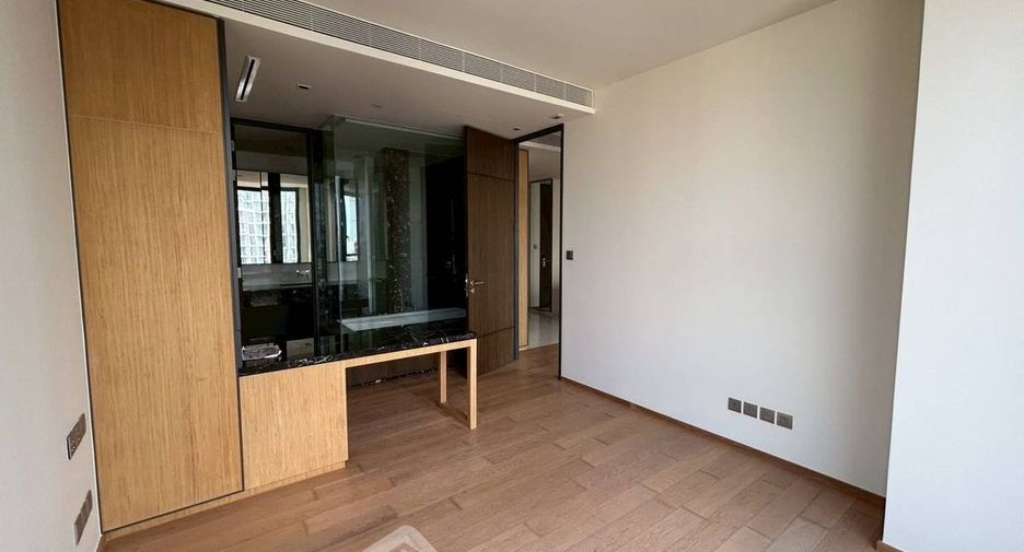 Condo en venta de 2 habitaciones en Khlong Toei, Bangkok