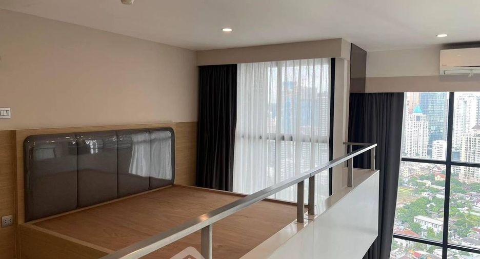 For sale 1 bed condo in Sathon, Bangkok