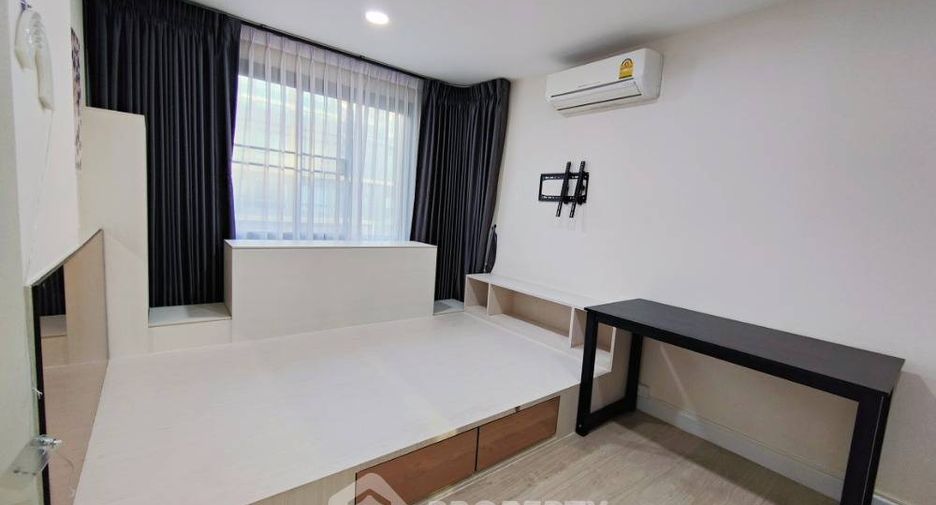 For sale 1 Beds condo in Phaya Thai, Bangkok