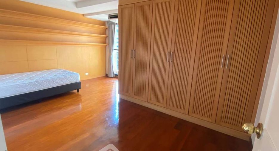 Wohnung zum Kauf mit 3 Zimmer in Watthana, Bangkok