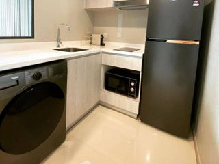 Продажа 1 кровать кондо в Патхум Щан, Бангкок