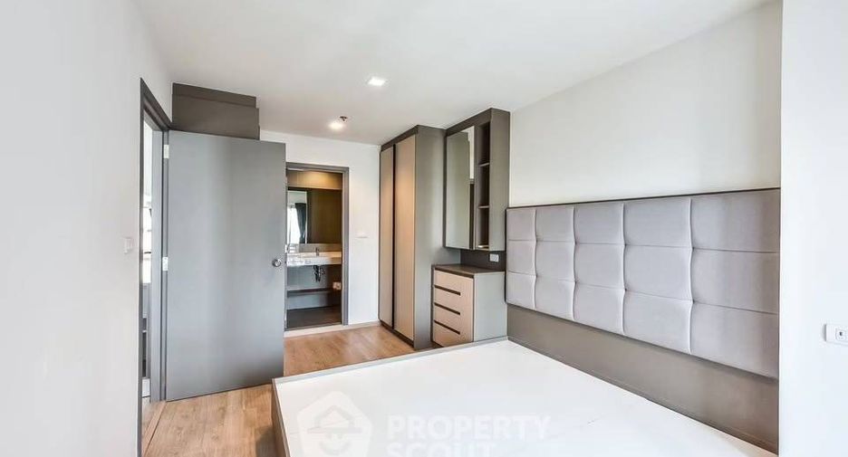 For sale 2 bedrooms condo in Khlong San, Bangkok