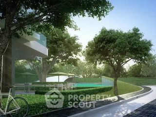 For sale 2 ベッドルーム condo in Bang Na, Bangkok