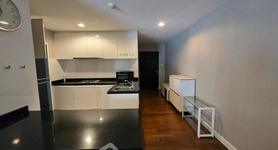 À vendre 2 chambres condo à Huai Khwang, Bangkok
