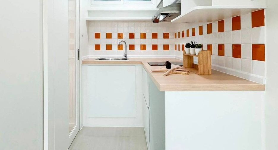 For sale 2 ベッドルーム condo in Chatuchak, Bangkok