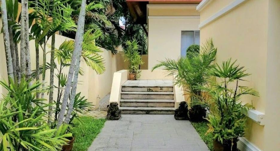 Villa zum Kauf mit 4 Zimmer in Bang Saray, Pattaya