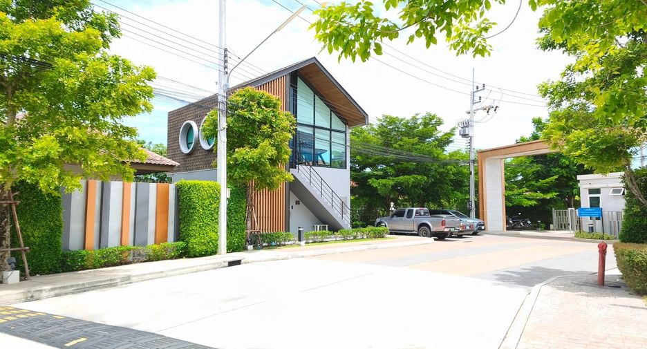 出租 3 卧室 联排别墅 在 Bang Lamung, Chon Buri