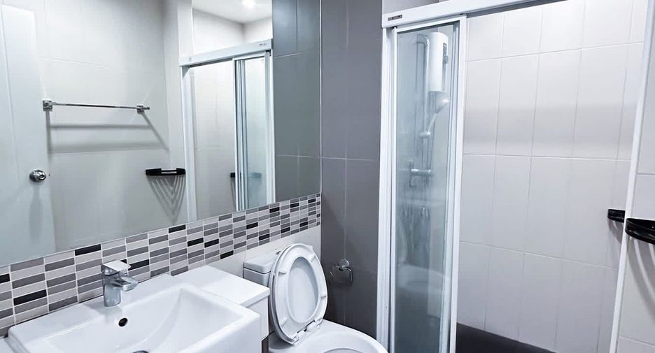 For rent 1 bed condo in Phaya Thai, Bangkok
