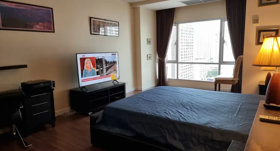 For rent 1 bed condo in Khlong Toei, Bangkok