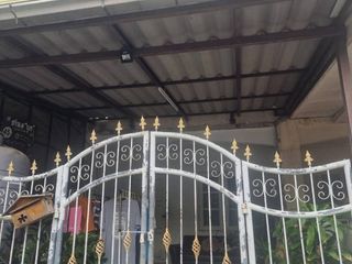 出售 2 卧室 联排别墅 在 Bang Khen, 曼谷