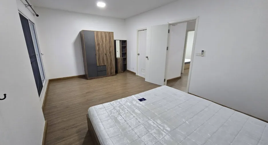 出租 3 卧室 独立屋 在 Mueang Chiang Mai, Chiang Mai