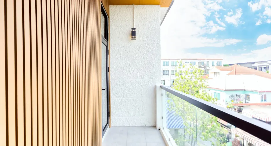 出售 4 卧室 独立屋 在 Huai Khwang, 曼谷
