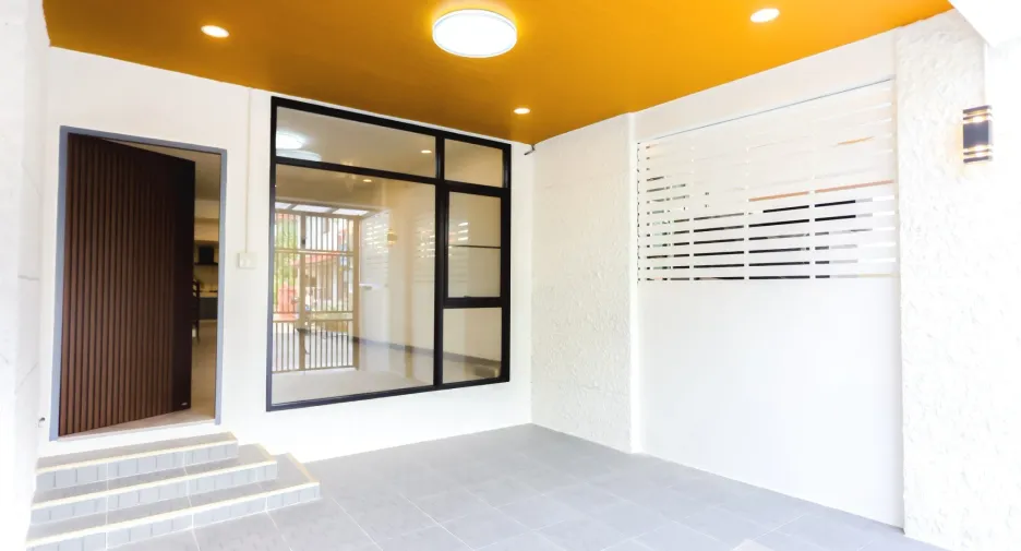出售 4 卧室 独立屋 在 Huai Khwang, 曼谷