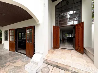 Casa en venta de 4 habitaciones en Mueang Samut Prakan, Samut Prakan