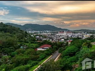For sale 3 ベッドルーム condo in Mueang Phuket, Phuket