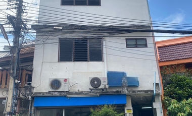 Gewerbefläche zum Kauf mit 17 Zimmer in Mueang Chiang Mai, Chiang Mai