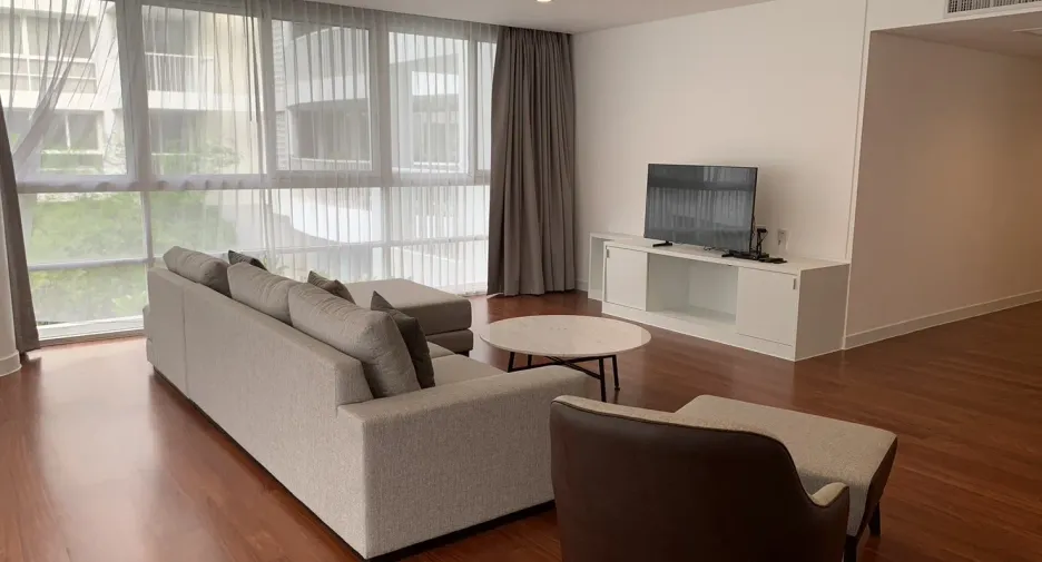 Apartamento en alquiler de 3 habitaciones en Watthana, Bangkok