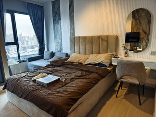 For rent studio condo in Huai Khwang, Bangkok