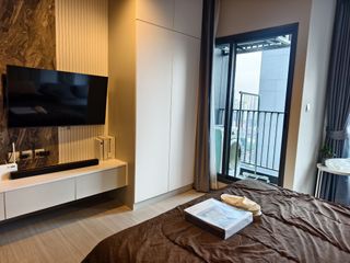 For rent studio condo in Huai Khwang, Bangkok