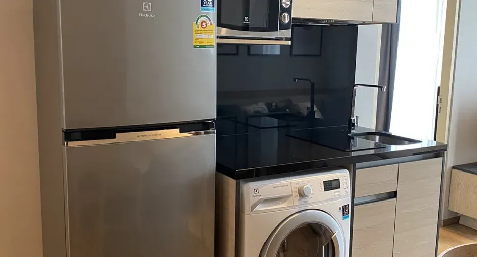 Condo en alquiler de 2 habitaciones en Khlong Toei, Bangkok
