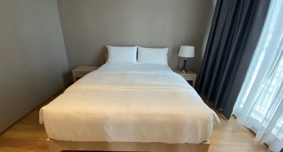 Condo en alquiler de 2 habitaciones en Khlong Toei, Bangkok
