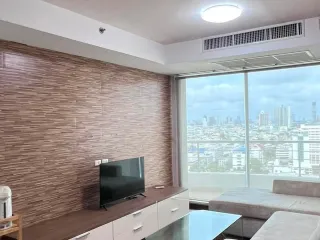 Wohnung zum Kauf mit 2 Zimmer in Khlong San, Bangkok