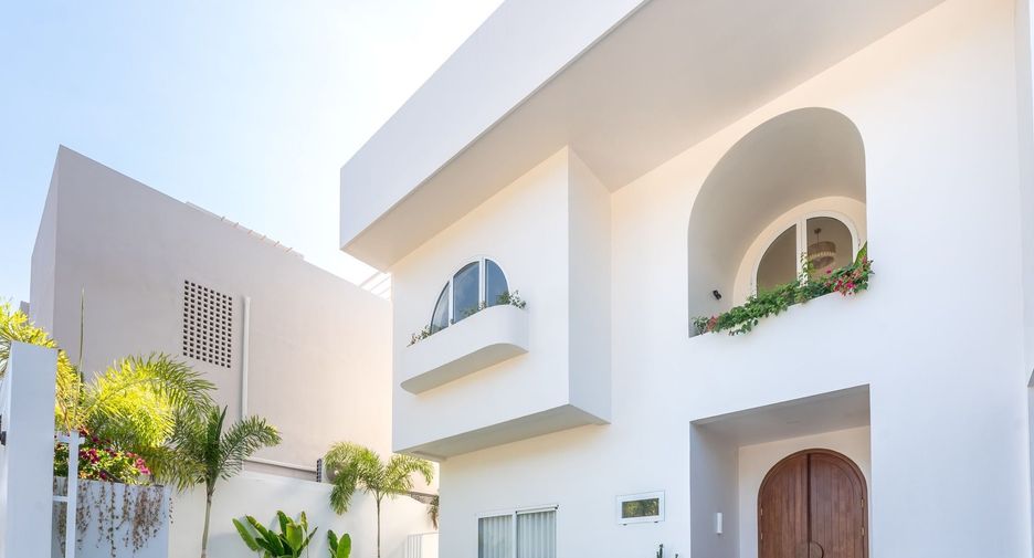 For sale 5 ベッドルーム villa in Mueang Phuket, Phuket