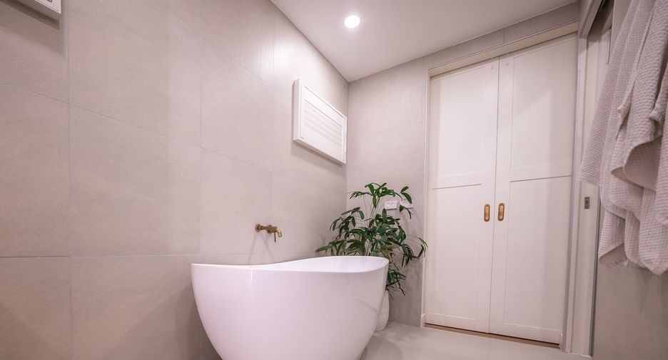For sale 5 ベッドルーム villa in Mueang Phuket, Phuket