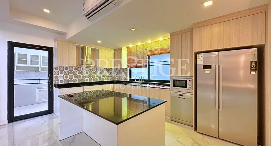 出租 6 卧室 独立屋 在 Bang Lamung, Chon Buri