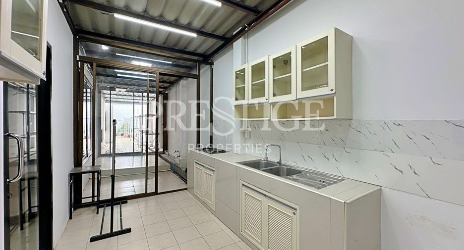 出租 6 卧室 独立屋 在 Bang Lamung, Chon Buri