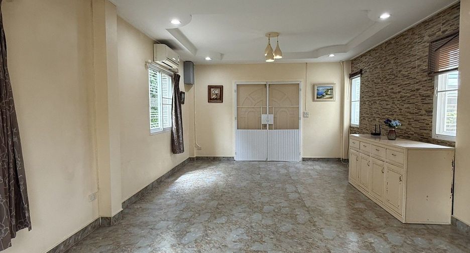 Haus zum Kauf mit 3 Zimmer in San Pa Tong, Chiang Mai