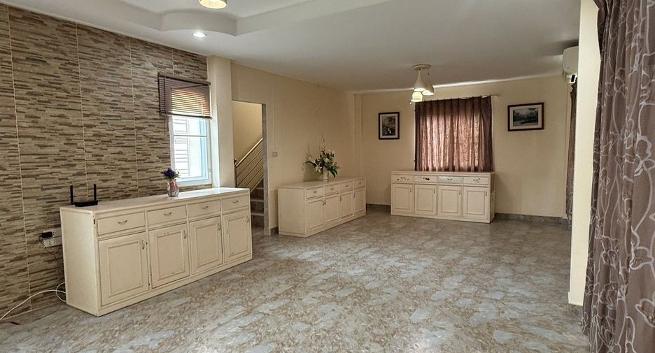 Haus zum Kauf mit 3 Zimmer in San Pa Tong, Chiang Mai