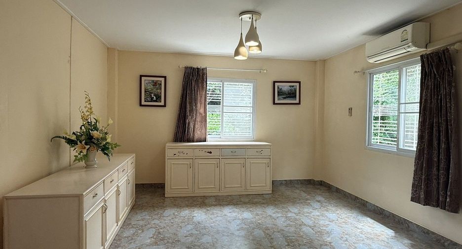 Haus zum Kauf mit 3 Zimmer in San Pa Tong, Chiang Mai